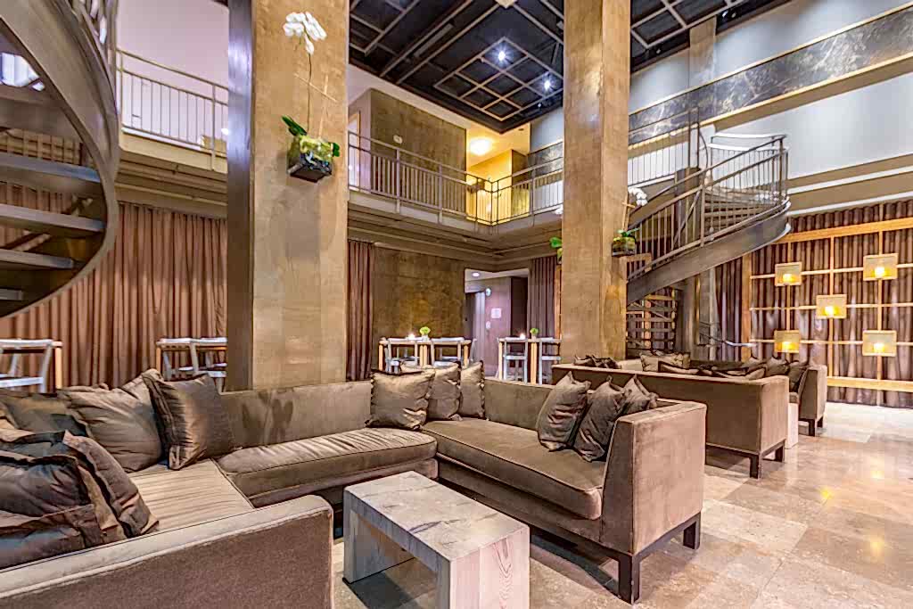 Social Lobby at Proximity Hotel